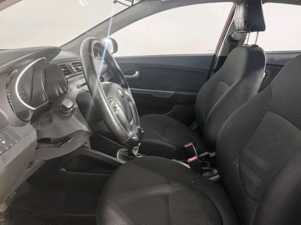 Kia Rio III Рестайлинг с пробегом 2015 года, цена 669 000 рублей, 116378 км, седан, Автокод Объявления