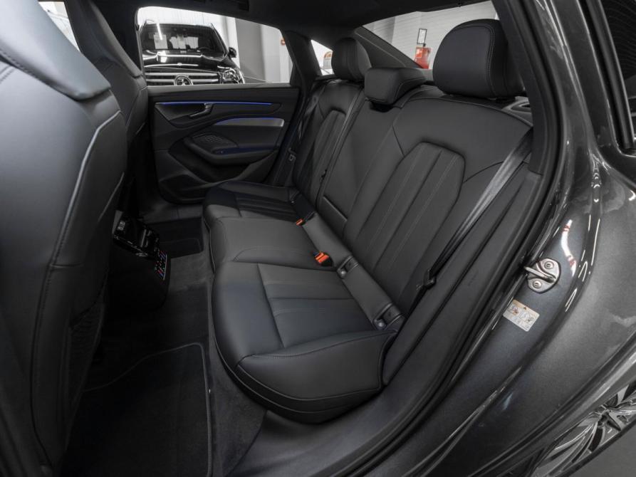 Audi A6 VI (C9) Москва  - изображение 13