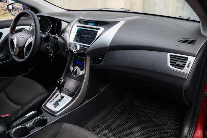Hyundai Avante V с пробегом 2011 года, цена 720 000 рублей, 248947 км, седан, Автокод Объявления