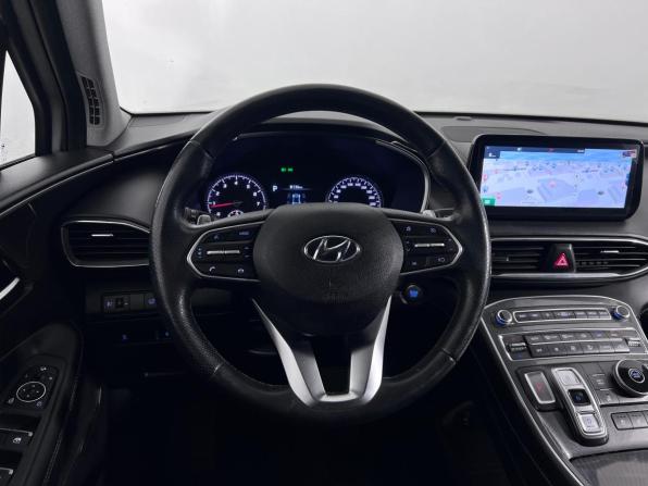 Hyundai Santa Fe IV Рестайлинг с пробегом 2023 года, цена 3 725 000 рублей, 61479 км, внедорожник, Автокод Объявления