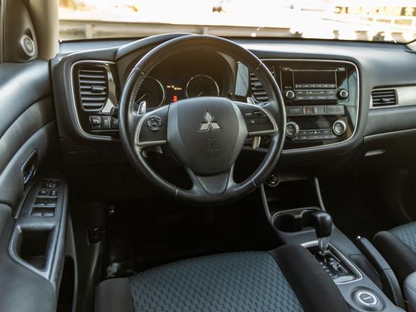 Mitsubishi Outlander III Рестайлинг с пробегом 2014 года, цена 1 698 000 рублей, 135300 км, внедорожник, Автокод Объявления
