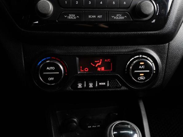 Kia Rio III с пробегом 2011 года, цена 799 000 рублей, 244928 км, седан, Автокод Объявления