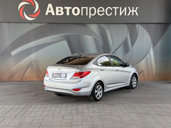 Hyundai Solaris I с пробегом 2013 года, цена 793 000 рублей, 158813 км, седан, Автокод Объявления