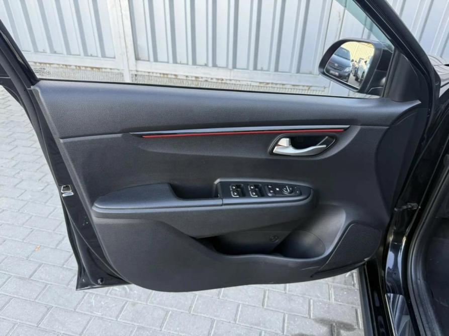 Kia Rio IV Ростов-на-Дону  - изображение 9