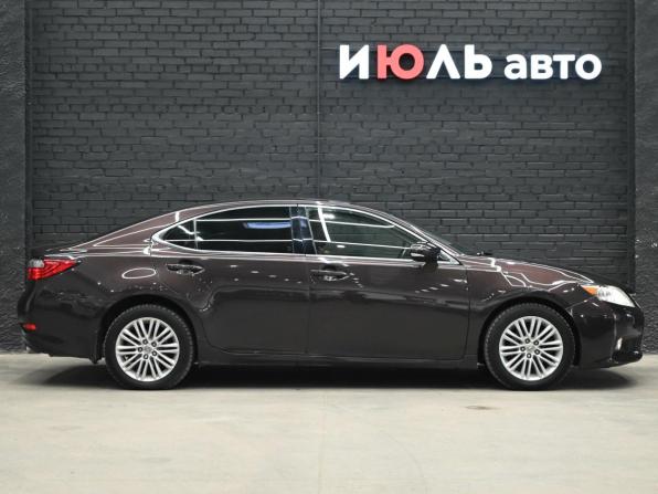 Lexus ES VI с пробегом 2013 года, цена 2 250 000 рублей, 265029 км, седан, Автокод Объявления