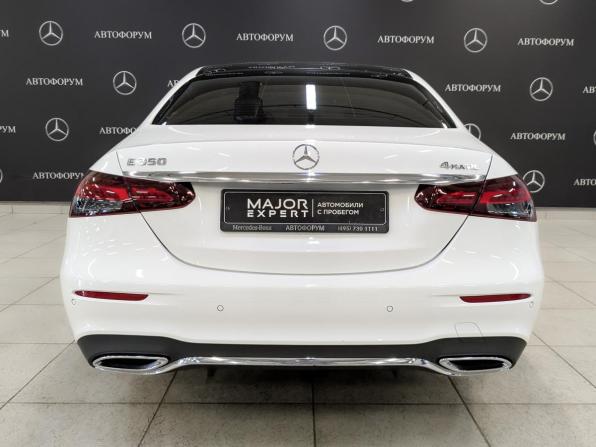 Mercedes-Benz E-Класс V (W213 S213 C238) Рестайлинг с пробегом 2022 года, цена 5 990 000 рублей, 51499 км, седан, Автокод Объявления