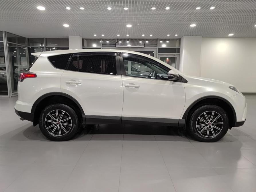 Toyota RAV4 IV (XA40) Рестайлинг Казань  - изображение 5