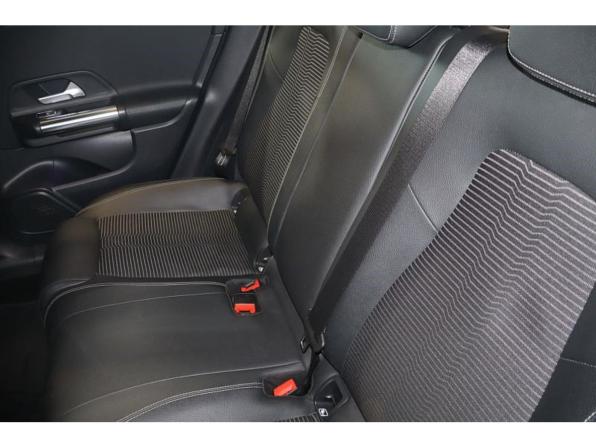 Mercedes-Benz GLA II (H247) с пробегом 2021 года, цена 2 479 800 рублей, 150186 км, внедорожник, Автокод Объявления