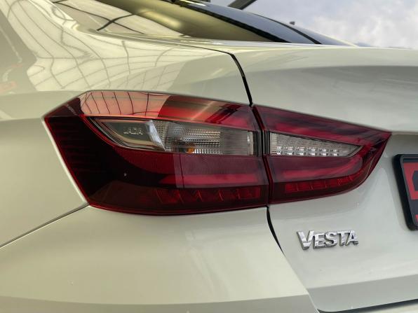 Lada (ВАЗ) Vesta I Рестайлинг (NG) с пробегом 2024 года, цена 1 227 000 рублей, 34074 км, седан, Автокод Объявления
