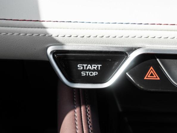 Geely Monjaro I с пробегом 2023 года, цена 3 412 500 рублей, 12068 км, внедорожник, Автокод Объявления