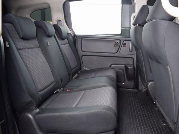 Honda Freed II с пробегом 2017 года, цена 1 495 995 рублей, 119114 км, компактвэн, Автокод Объявления