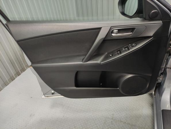 Mazda 3 II (BL) Рестайлинг с пробегом 2011 года, цена 947 000 рублей, 205589 км, седан, Автокод Объявления