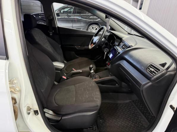 Kia Rio III с пробегом 2012 года, цена 847 000 рублей, 228669 км, седан, Автокод Объявления