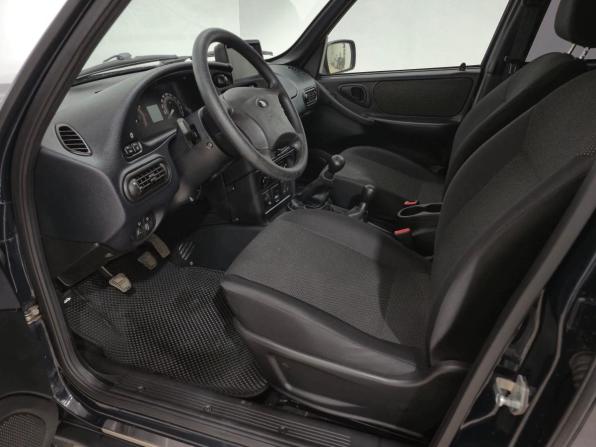 Lada (ВАЗ) Niva Travel I с пробегом 2024 года, цена 1 140 000 рублей, 15581 км, внедорожник, Автокод Объявления