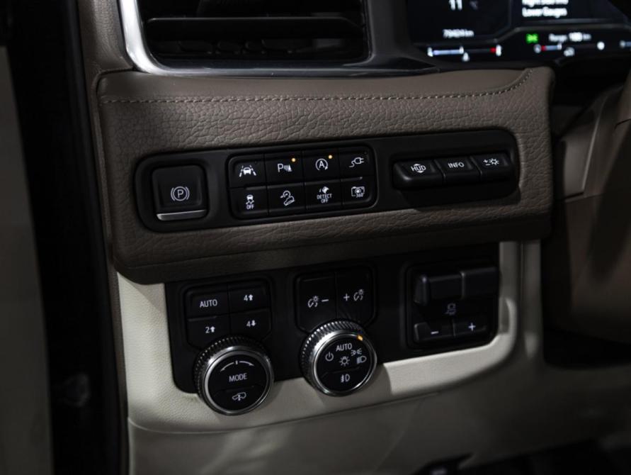 GMC Yukon V Санкт-Петербург  - изображение 31