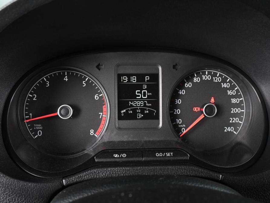 Volkswagen Polo V Рестайлинг Ростов-на-Дону  - изображение 15