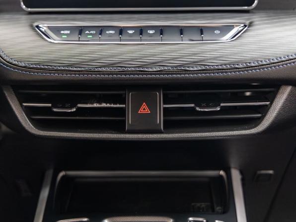 Haval Jolion I с пробегом 2022 года, цена 1 548 000 рублей, 49396 км, внедорожник, Автокод Объявления