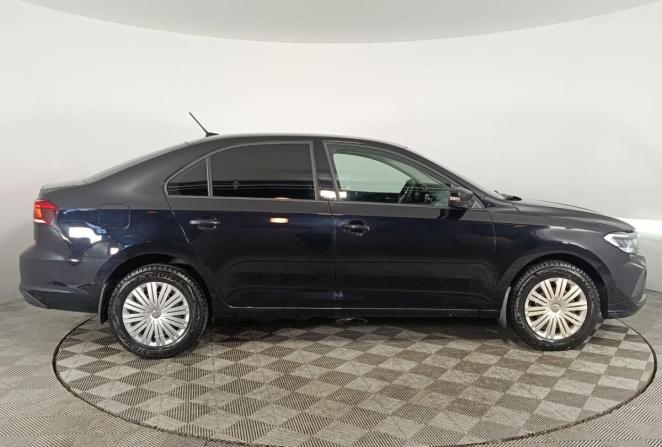 Volkswagen Polo VI с пробегом 2021 года, цена 1 355 000 рублей, 72040 км, лифтбек, Автокод Объявления