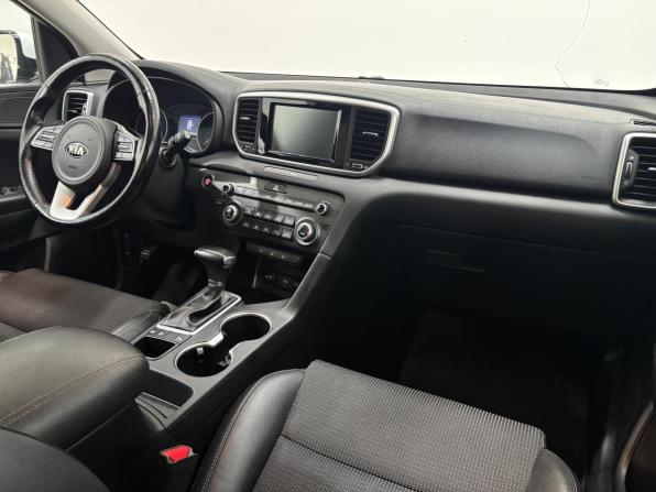 Kia Sportage IV Рестайлинг с пробегом 2019 года, цена 2 300 000 рублей, 108409 км, внедорожник, Автокод Объявления