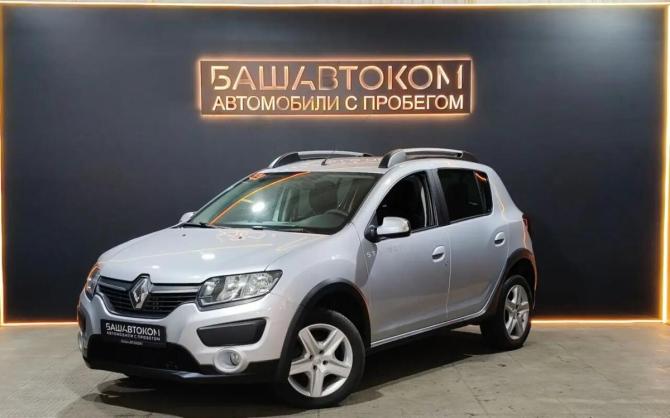 Renault Sandero II с пробегом 2017 года, цена 959 000 рублей, 153999 км, хэтчбек, Автокод Объявления