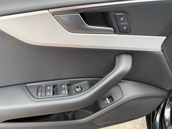 Audi A4 V (B9) с пробегом 2019 года, цена 2 050 000 рублей, 148000 км, седан, Автокод Объявления