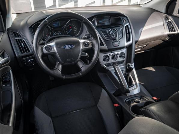 Ford Focus III с пробегом 2013 года, цена 748 000 рублей, 210277 км, хэтчбек, Автокод Объявления