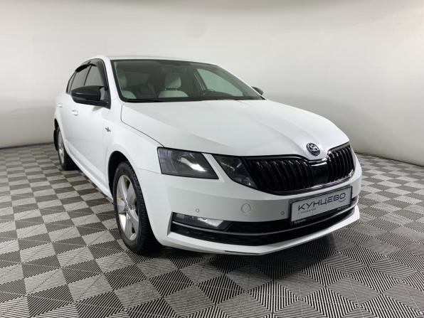 Skoda Octavia III (A7) Рестайлинг с пробегом 2019 года, цена 1 345 000 рублей, 279442 км, лифтбек, Автокод Объявления