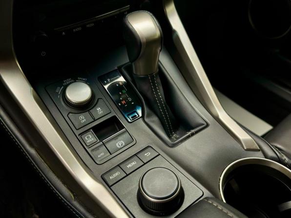 Lexus NX I с пробегом 2015 года, цена 2 129 000 рублей, 181664 км, внедорожник, Автокод Объявления