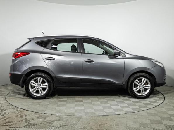 Hyundai ix35 I с пробегом 2011 года, цена 818 000 рублей, 210175 км, внедорожник, Автокод Объявления