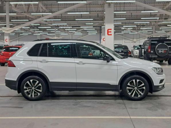 Volkswagen Tiguan II с пробегом 2020 года, цена 1 820 000 рублей, 203982 км, внедорожник, Автокод Объявления