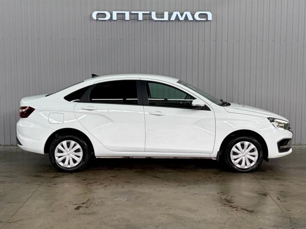 Lada (ВАЗ) Vesta I Рестайлинг (NG) с пробегом 2024 года, цена 1 277 000 рублей, 47417 км, седан, Автокод Объявления