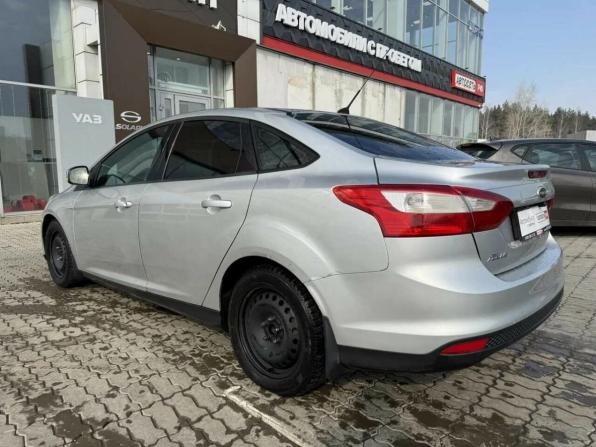 Ford Focus III с пробегом 2011 года, цена 611 725 рублей, 240000 км, седан, Автокод Объявления