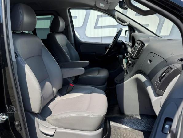 Hyundai Grand Starex I Рестайлинг 2 с пробегом 2020 года, цена 3 449 000 рублей, 113536 км, минивэн, Автокод Объявления