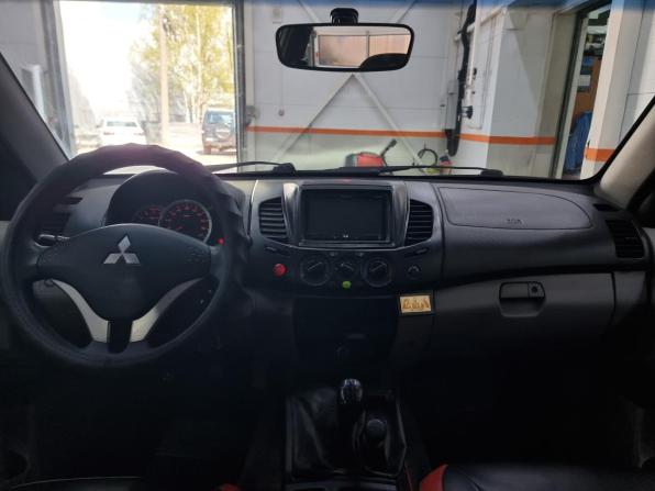 Mitsubishi L200 IV с пробегом 2011 года, цена 1 299 000 рублей, 229125 км, пикап, Автокод Объявления
