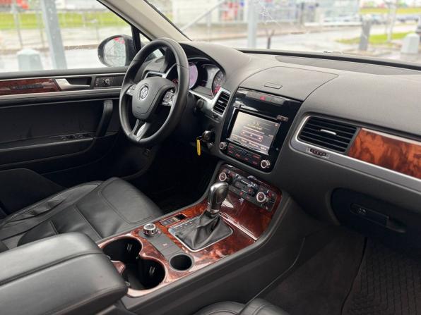 Volkswagen Touareg II с пробегом 2011 года, цена 1 695 000 рублей, 270000 км, внедорожник, Автокод Объявления