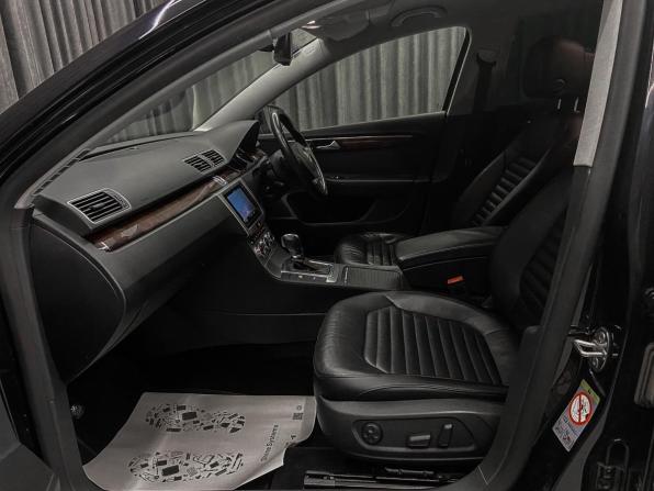 Volkswagen Passat B7 с пробегом 2012 года, цена 1 150 000 рублей, 122100 км, универсал, Автокод Объявления