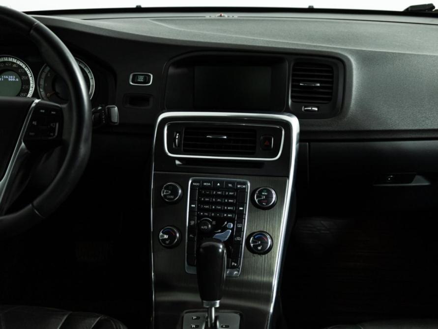 Volvo S60 II Санкт-Петербург  - изображение 15