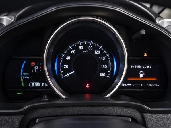 Honda Fit III Рестайлинг с пробегом 2018 года, цена 1 099 000 рублей, 183376 км, хэтчбек, Автокод Объявления