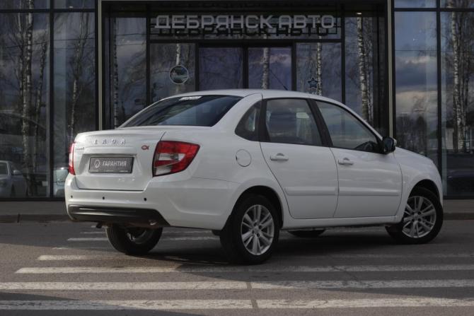 Lada (ВАЗ) Granta I Рестайлинг с пробегом 2021 года, цена 875 000 рублей, 75702 км, седан, Автокод Объявления