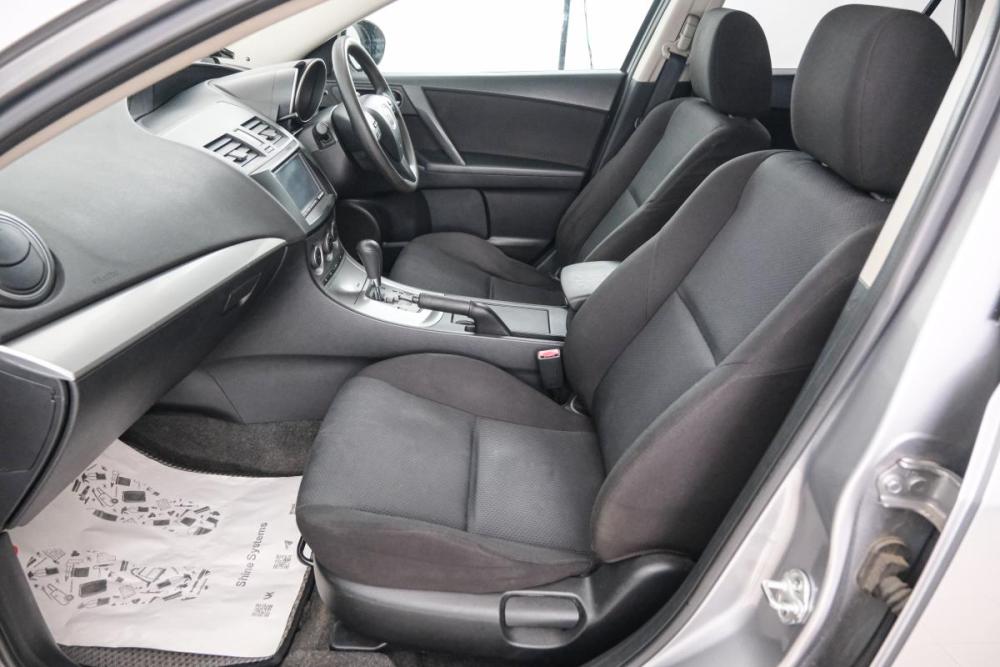 Mazda Axela II Красноярск  - изображение 14