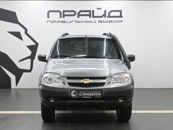 Chevrolet Niva I Рестайлинг с пробегом 2016 года, цена 819 900 рублей, 180000 км, внедорожник, Автокод Объявления
