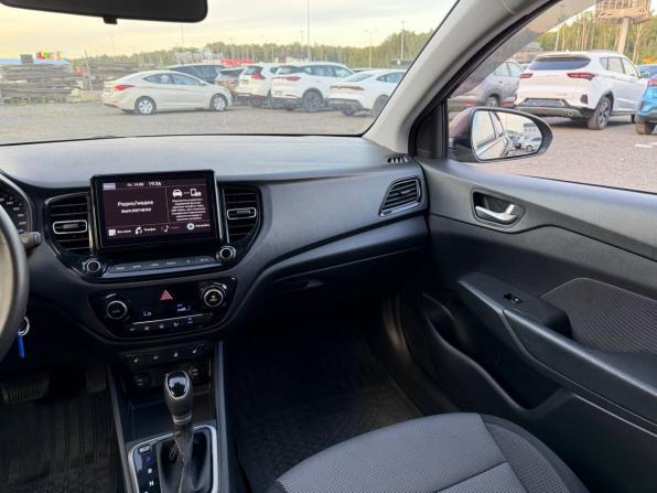Hyundai Solaris II Рестайлинг с пробегом 2021 года, цена 1 445 000 рублей, 114000 км, седан, Автокод Объявления