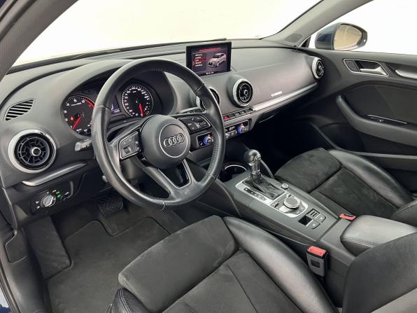 Audi A3 III (8V) Рестайлинг с пробегом 2017 года, цена 2 300 000 рублей, 69568 км, седан, Автокод Объявления