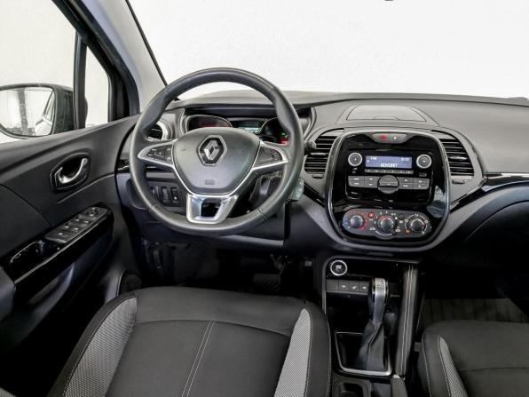 Renault Kaptur I Рестайлинг с пробегом 2021 года, цена 1 489 000 рублей, 85265 км, внедорожник, Автокод Объявления