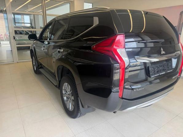 Mitsubishi Pajero Sport III с пробегом 2018 года, цена 2 720 000 рублей, 102198 км, внедорожник, Автокод Объявления