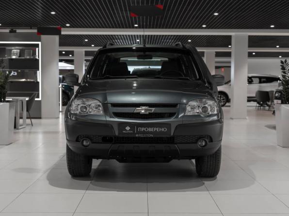 Chevrolet Niva I Рестайлинг с пробегом 2016 года, цена 730 000 рублей, 91570 км, внедорожник, Автокод Объявления