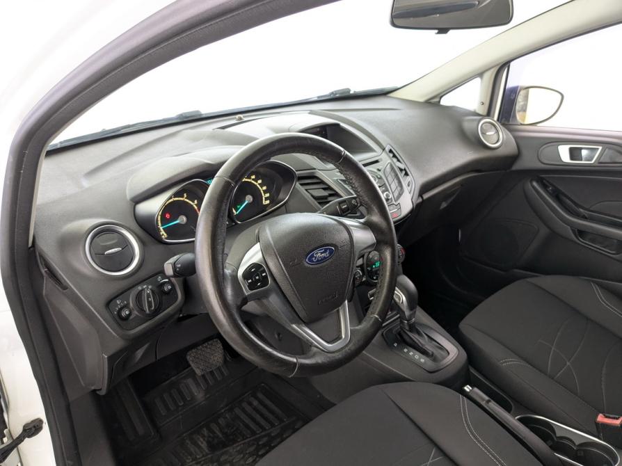 Ford Fiesta Mk6 Рестайлинг Москва  - изображение 16