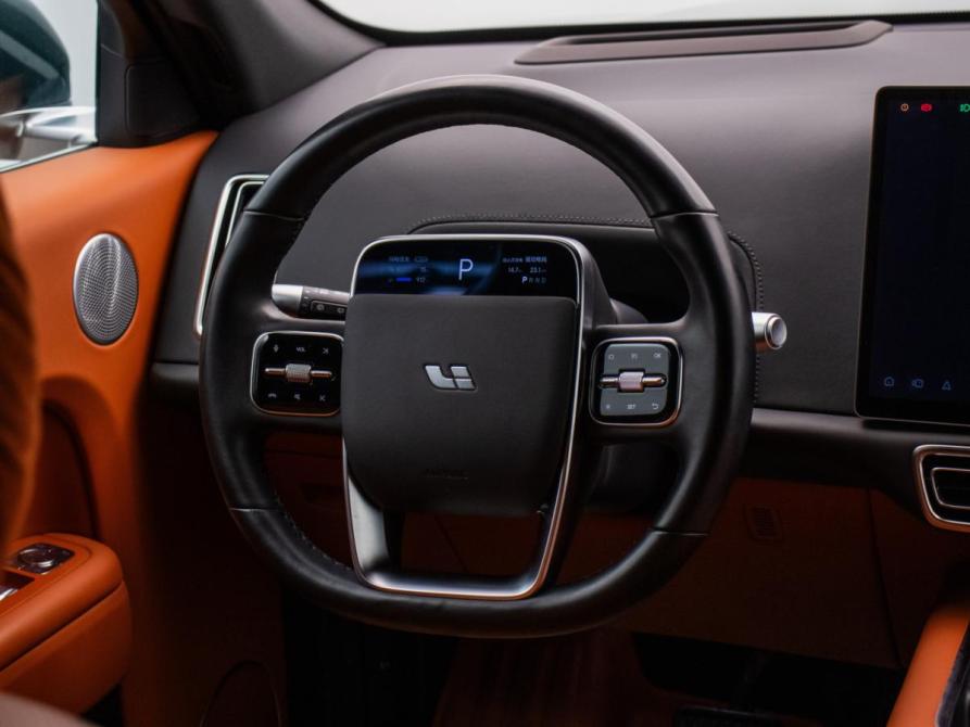 Li Auto (Lixiang) L7 I Москва  - изображение 15