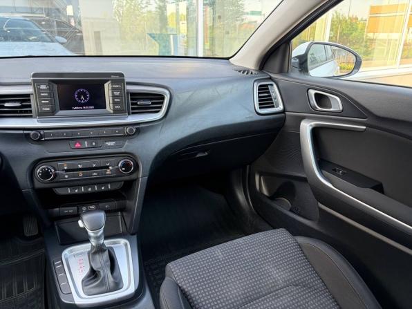 Kia Ceed III с пробегом 2019 года, цена 1 385 000 рублей, 179000 км, универсал, Автокод Объявления