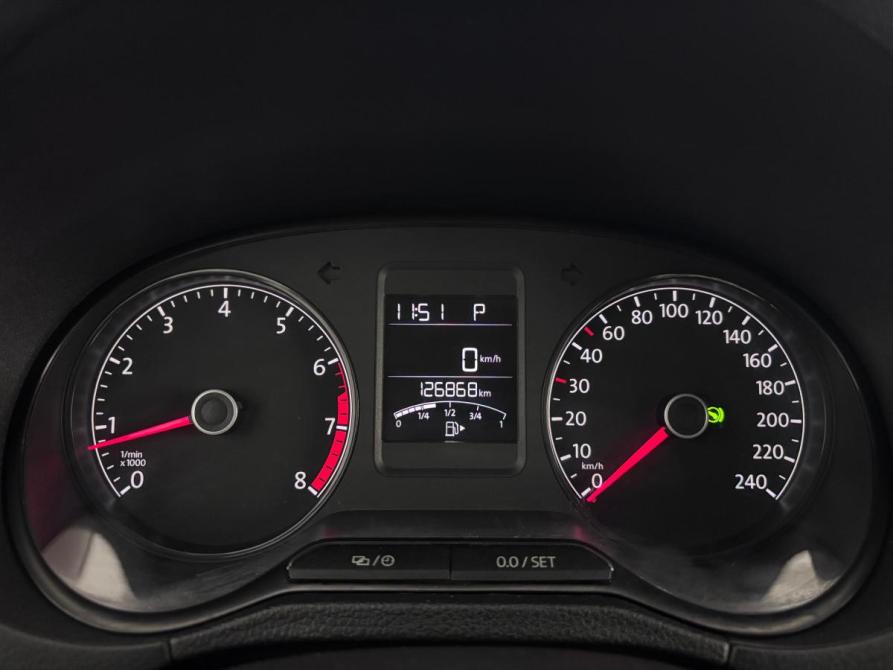 Volkswagen Polo V Рестайлинг Псков  - изображение 10